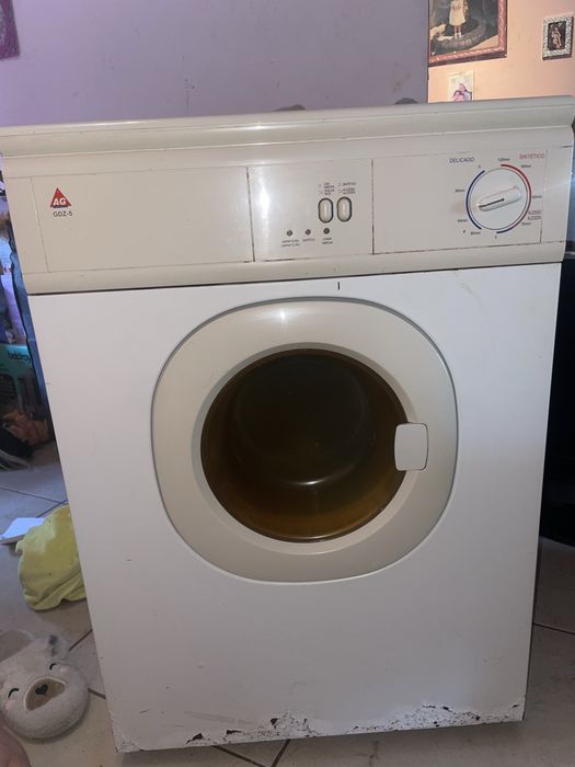 Maquina de secar roupa