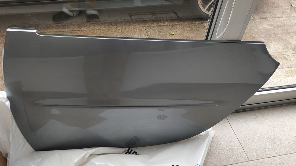 Painel Porta ESQ Smart Fortwo 98 a 2007 - NOVOS PINTADO DE CINZA