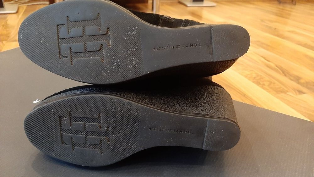 Сапоги зимние Tommy Hilfiger, 39 размер