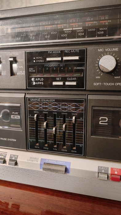 Винтажная магнитола Sharp GF 700: 5 000 грн. - Магнітоли Одеса на Olx