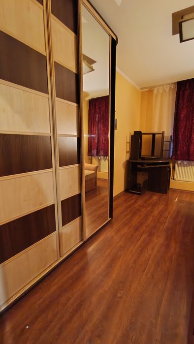 Продам 3-кімнатну квартиру