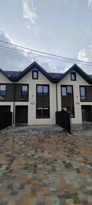 Таунхаус в Бучі біля парку