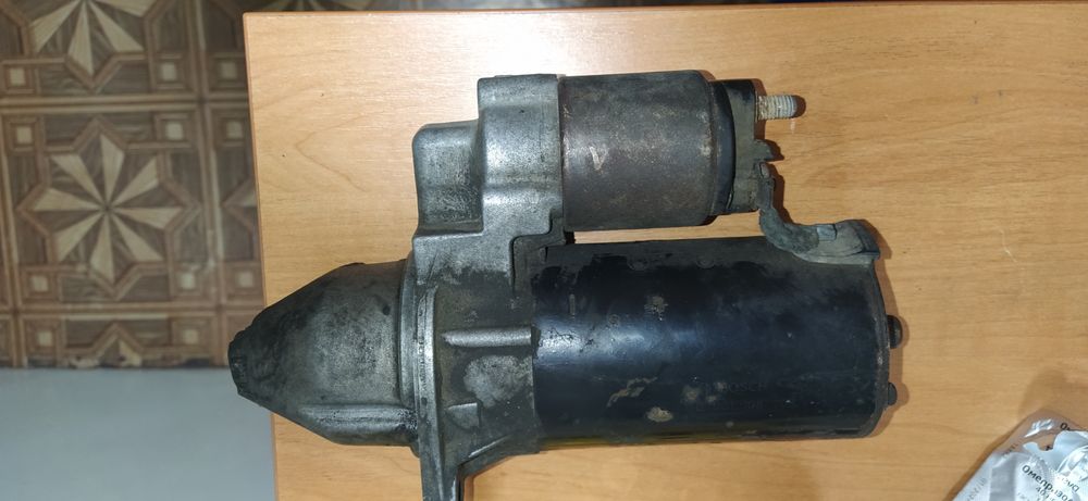 Продам стартер на ваз