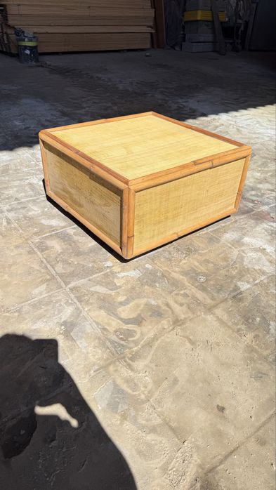 Mesa de centro com rodas