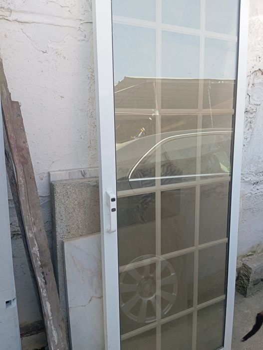 Portas de varanda e garagem