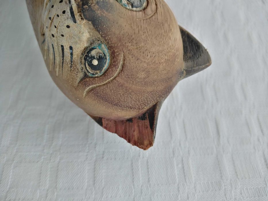 Gato em Madeira Maciça