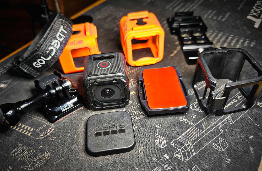 Экшн-камера GoPro HERO4 Session Black