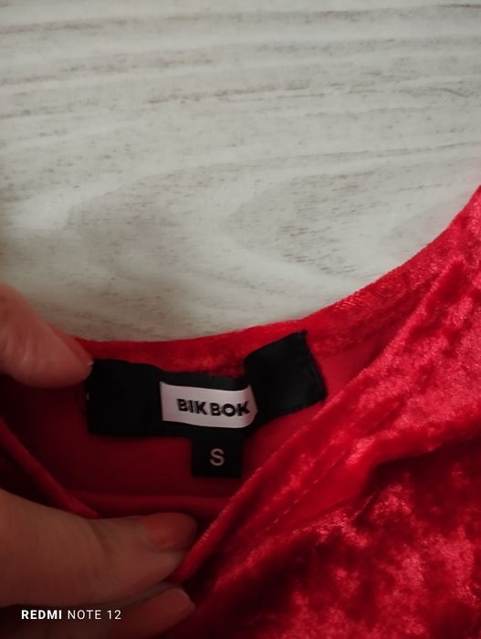 Body damskie S czerwony