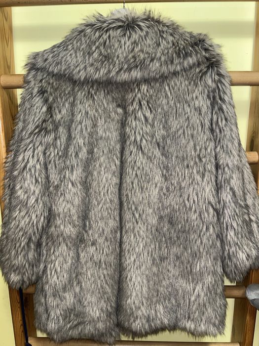 Стильна еко шуба stradivarius XS нова