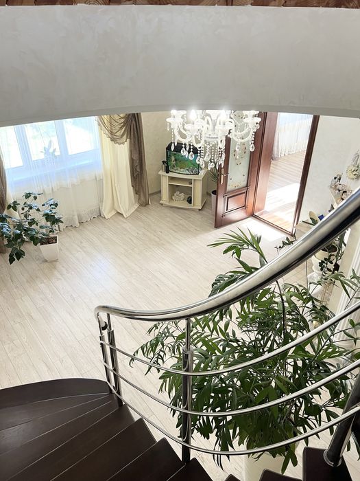 Продається окремий будинок с.Смиківці, біля Тернополя