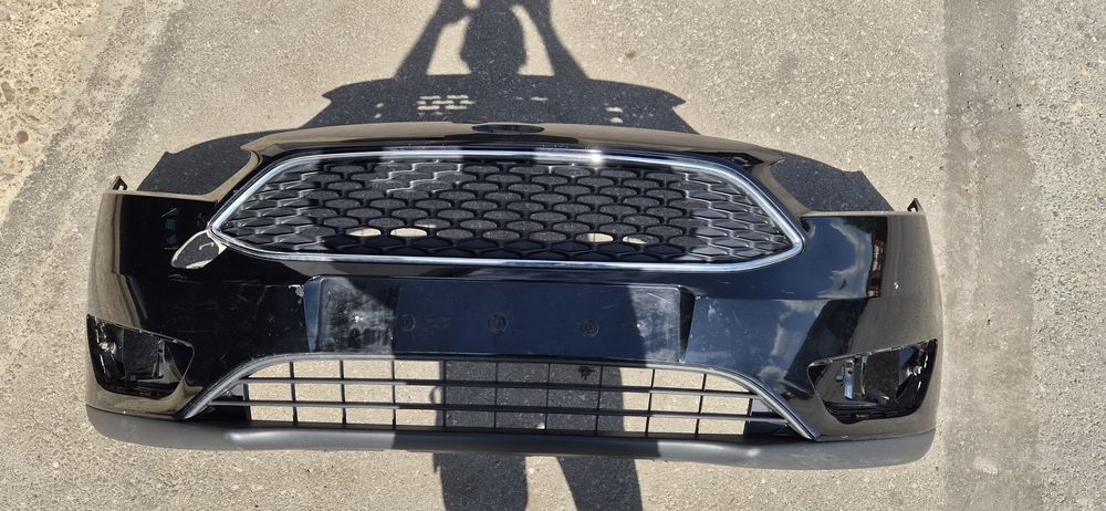 Sprzedam zderzak ford focus 3 lift