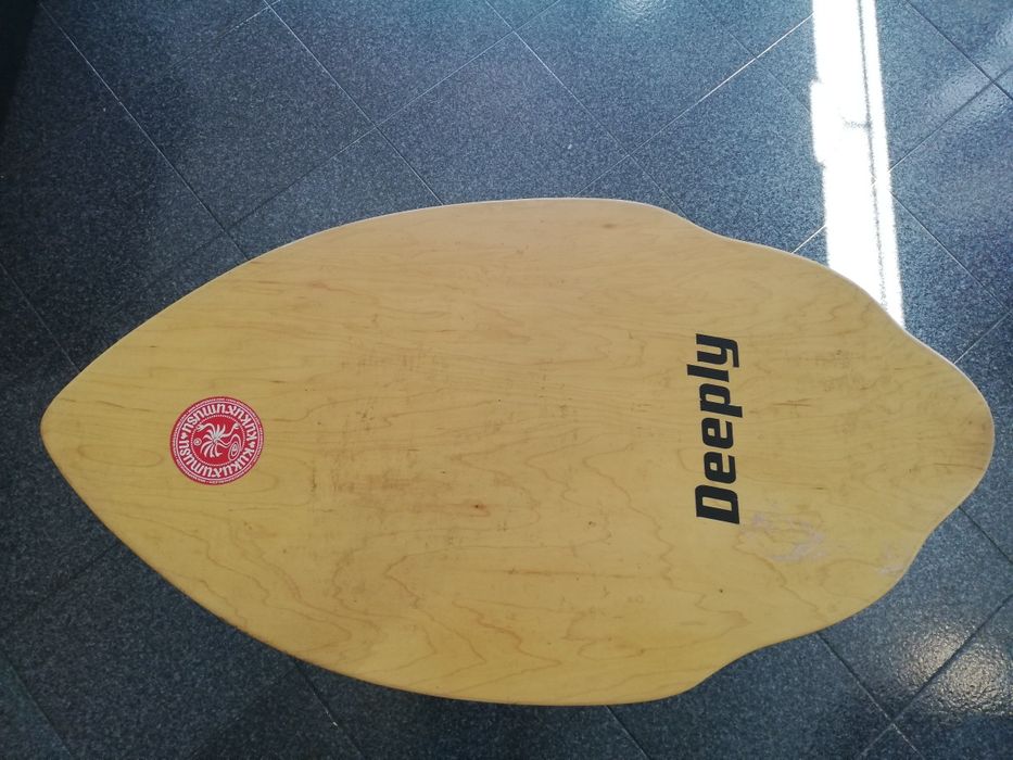 Mesa esplanada/alpendre