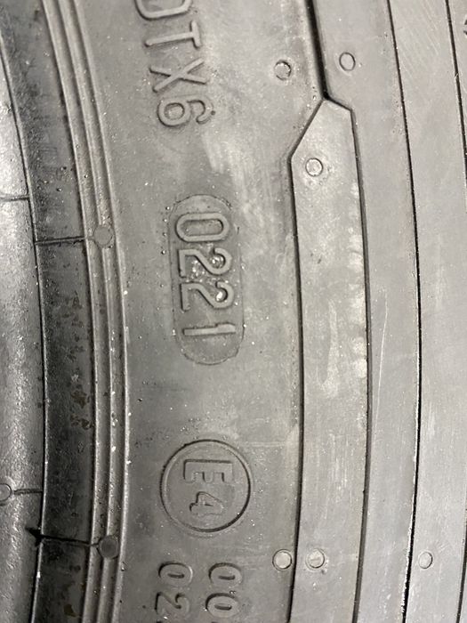 215/65R16C  Continental ContiVanContact 100