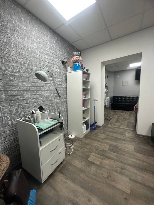 Приміщення в центрі міста по вул. Старотроїцька