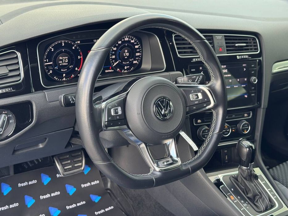 Volkswagen Golf 2018 freshauto