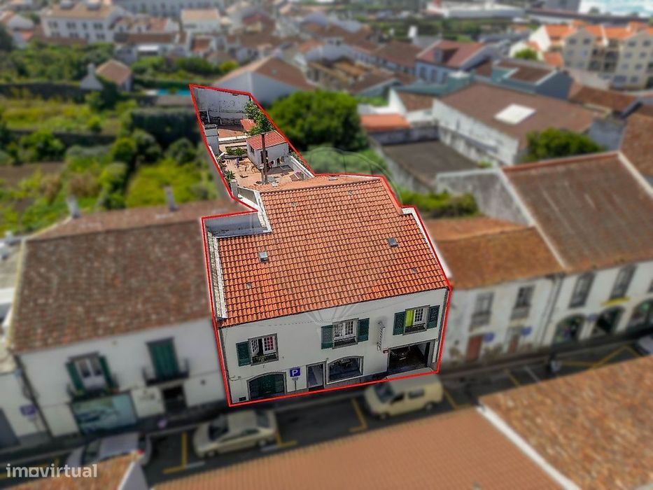 Moradia T7 para venda