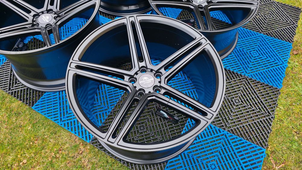 FORZZA BOSAN 20 Cali 5x112 20x9 + 20x10.5 Wklęsłe Mercedes CLS BMW G30