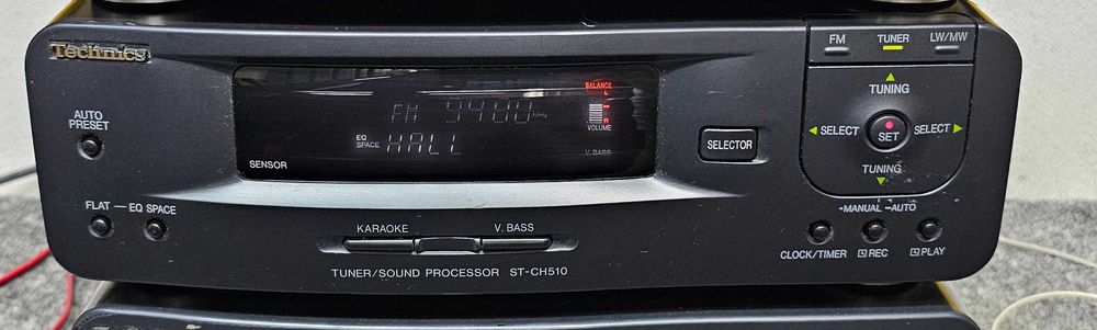 Tuner sound processor TECHNICS ST-CH510.