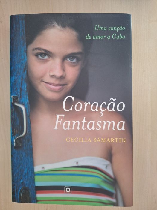 Livro Coração fantasma de Cecilia Samartin