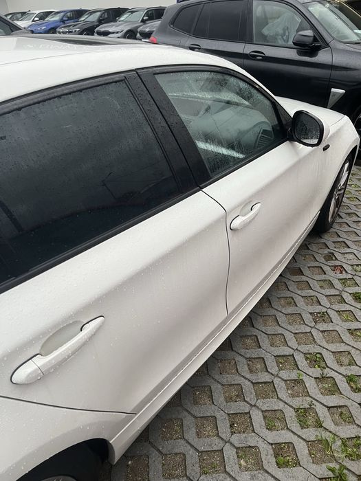 Bmw 120d 2011 Salvado*