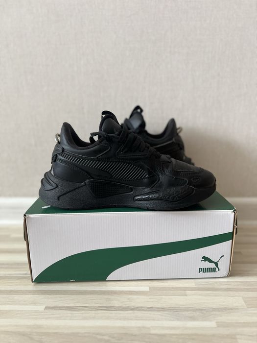 Кросівки 37 розмір Puma RS-Z LTH