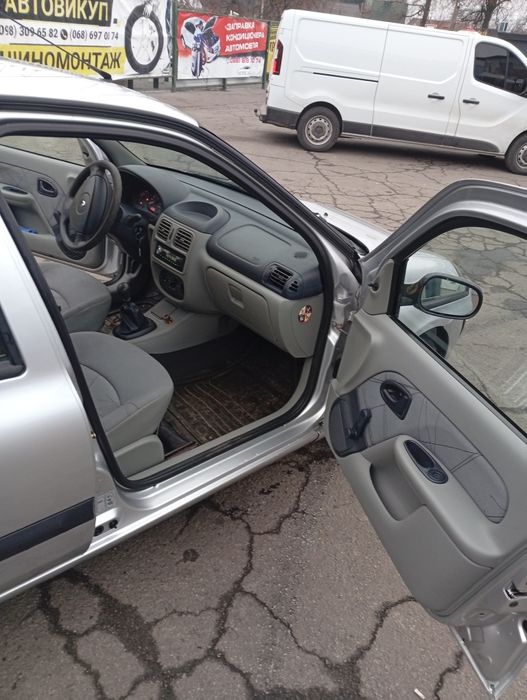 Рено кліо  сімбол