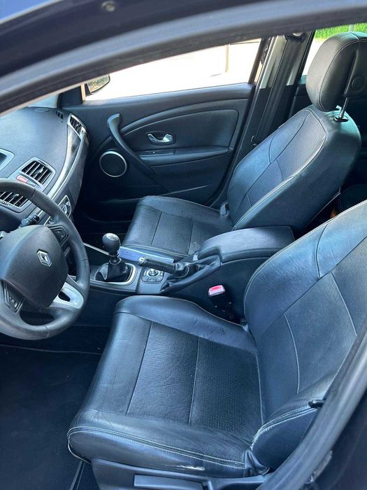 Renault Mégane Sport Tourer — fotografia 9