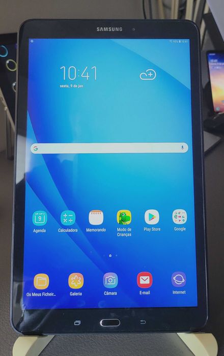 Tablet Samsung SM t580