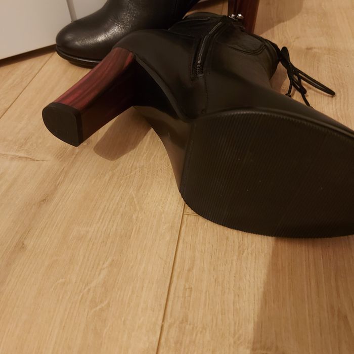 Nowe botki skórzane