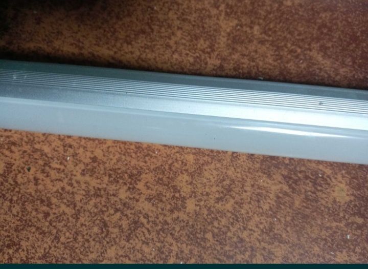 Лед лампи .растровий світильік .лампа лт 8