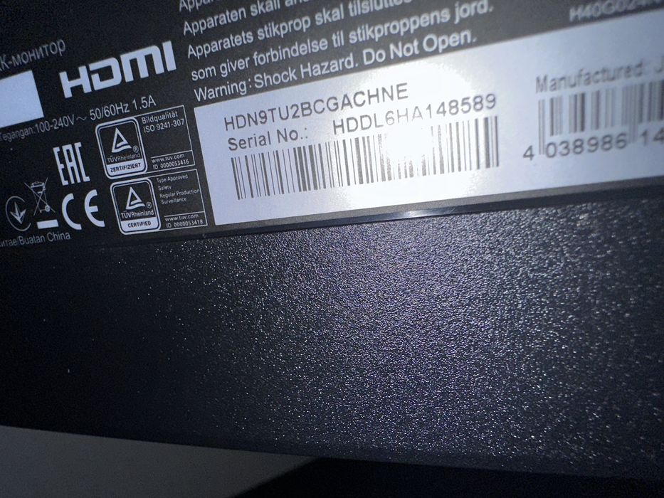 Monitor AOC curvo 24