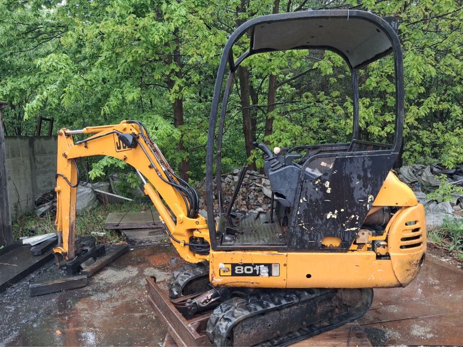 Minikoparka JCB 8015