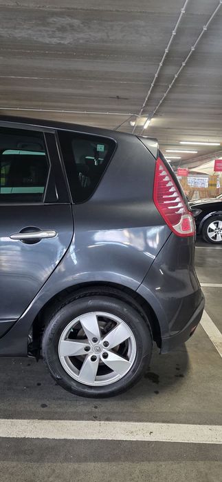 Renault Scénic 1.5 dCi Bose Edtion