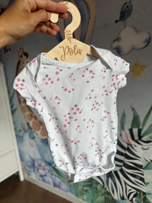 Body krotki rekaw kwiaty kwiatki 62