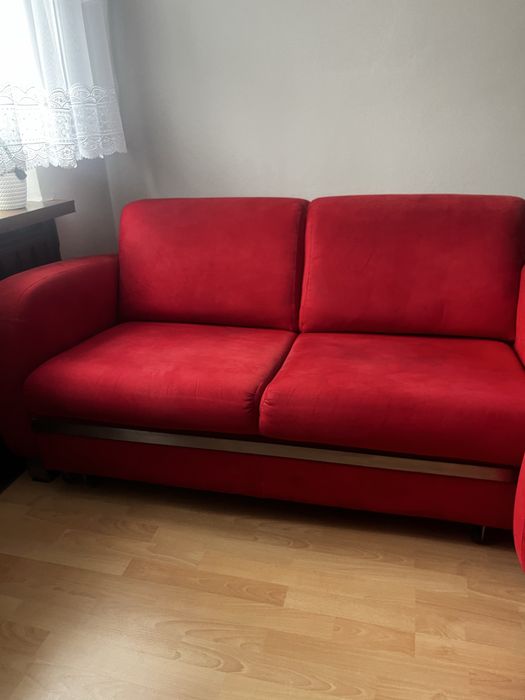 Sofa czerwona 2-osobowa