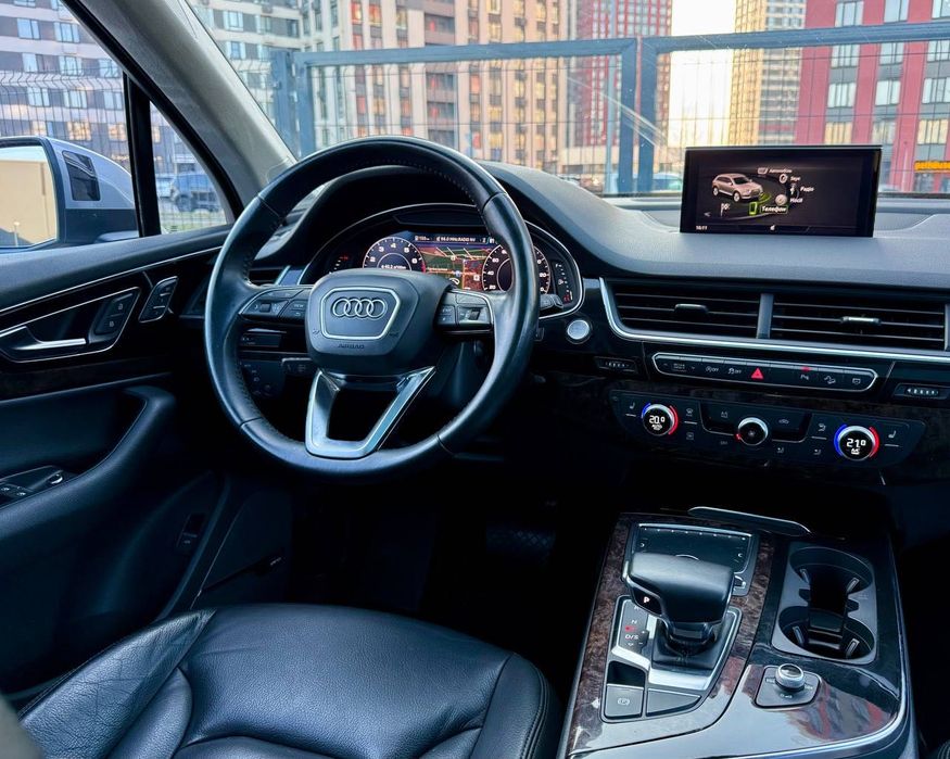 Audi Q7 Premium Plus