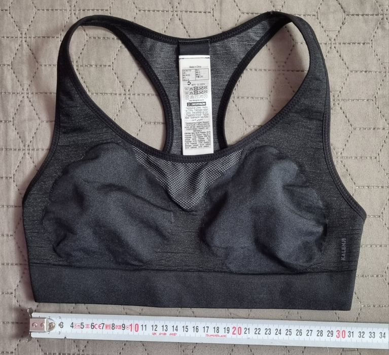 Спортивный топ decathlon