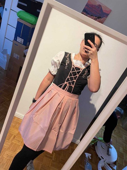Kostiumy Oktoberfest dla kobiet, niemieckie sukienki bawarskie A64