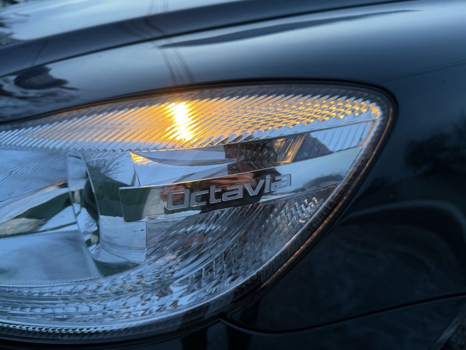 Продам Skoda Octavia 1.8