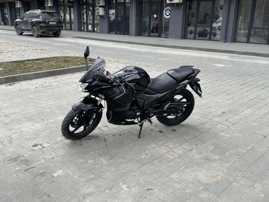 Lifan kpr 200
