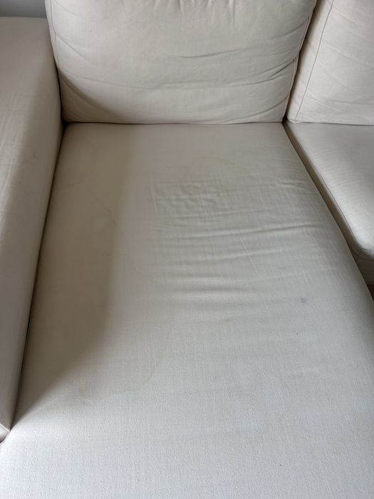 Sofá com chaise long
