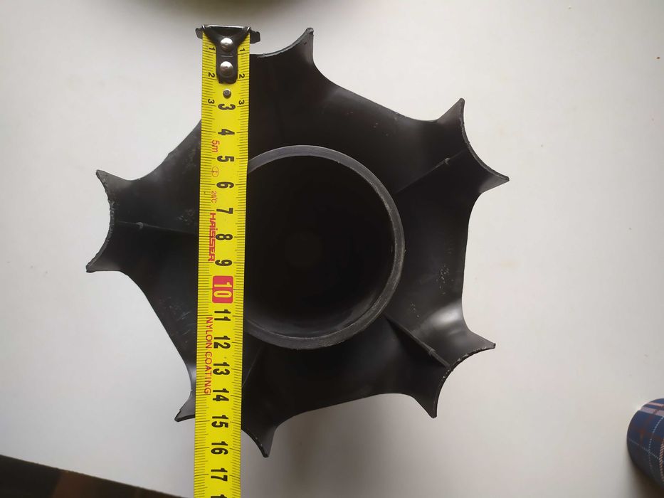 Кресло офисное - декоративная накладка на газлифт