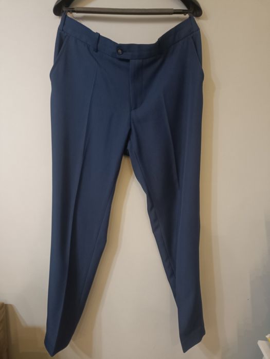 Garnitur męski granatowy