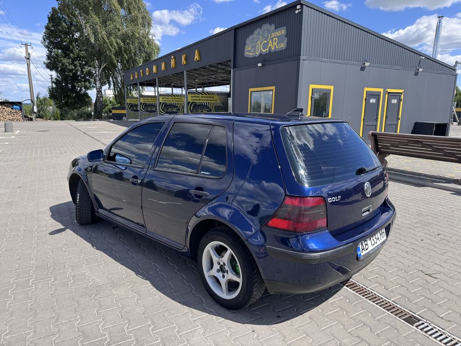 Volkswagen Golf 4