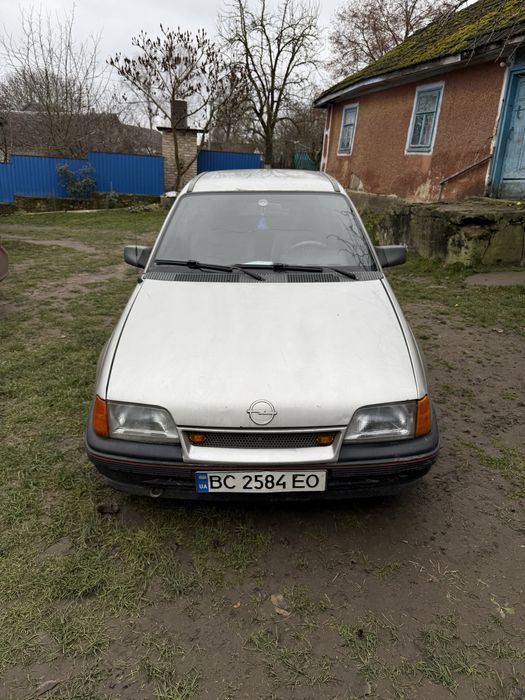 Продам Opel Kadett