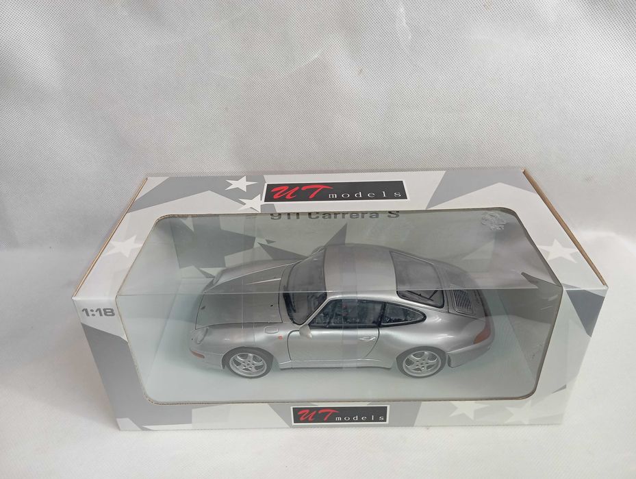 UT Models Porsche 911 Carrera S 1:18