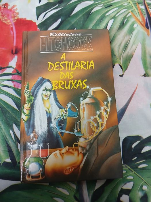 A Distilaria das Bruxas - Hitchcock