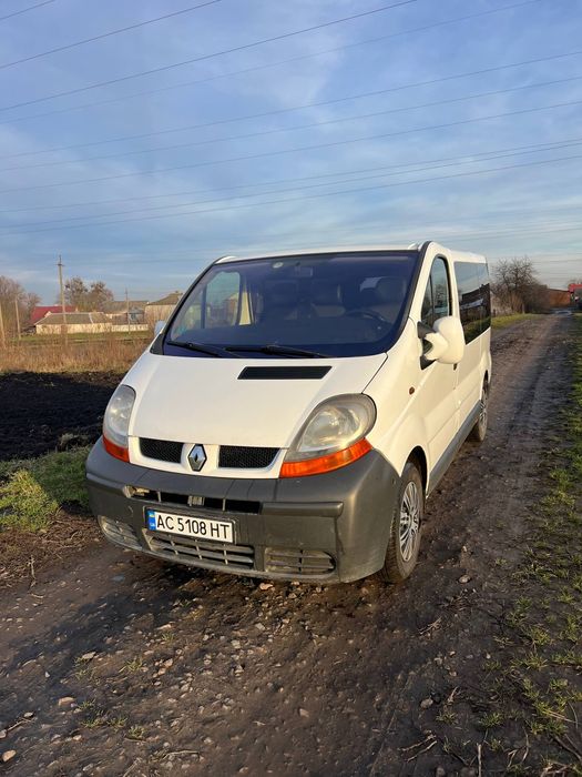 Продам Рено трафік 1.9 100к.с кпп6ступка