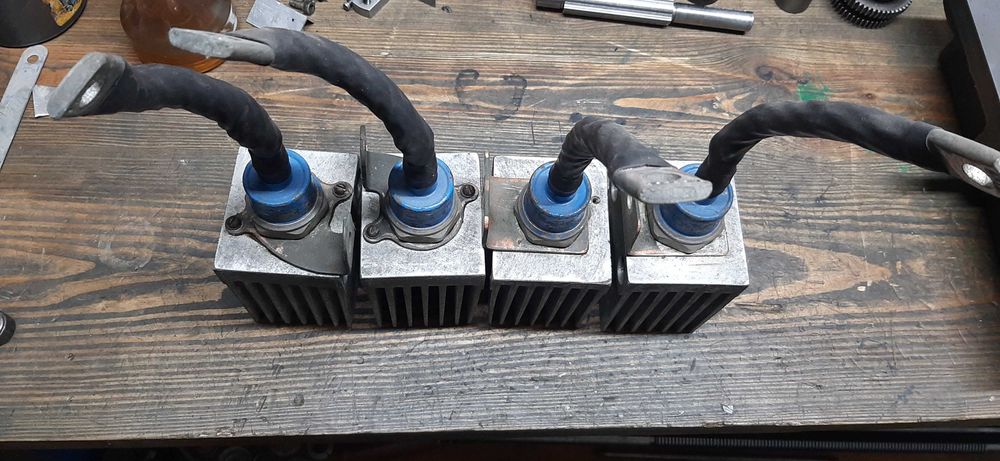 Діод силовий Вк2-200