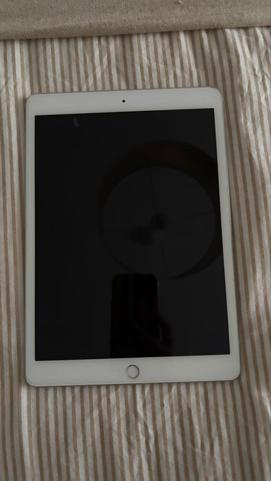 Vendo ipad 8 geração 32 Gb